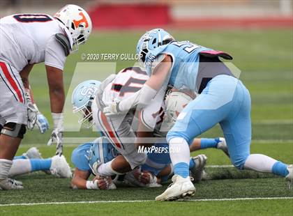 Thumbnail 1 in Salem Hills vs. Timpview (UHSAA 5A Semifinal) photogallery.