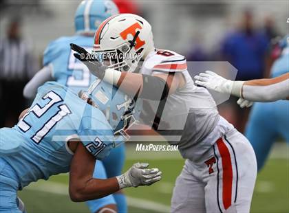 Thumbnail 1 in Salem Hills vs. Timpview (UHSAA 5A Semifinal) photogallery.