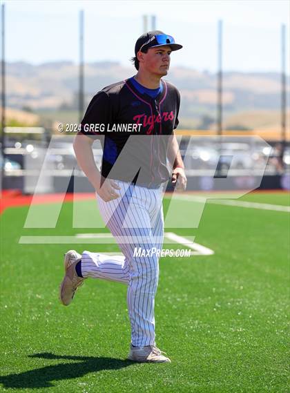 Thumbnail 3 in North Bay All Star Game photogallery.
