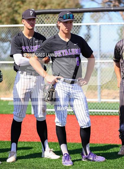 Thumbnail 2 in North Bay All Star Game photogallery.