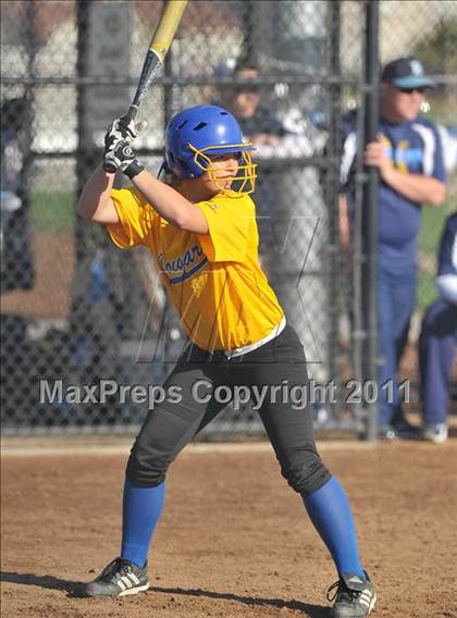 Thumbnail 2 in Reed vs. Del Campo (Victory Pre-Season T.O.C.) photogallery.