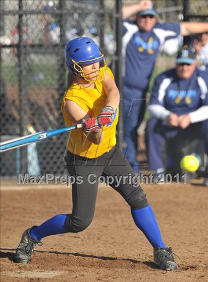 Thumbnail 2 in Reed vs. Del Campo (Victory Pre-Season T.O.C.) photogallery.