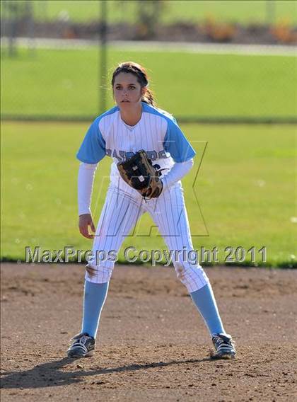 Thumbnail 1 in Reed vs. Del Campo (Victory Pre-Season T.O.C.) photogallery.