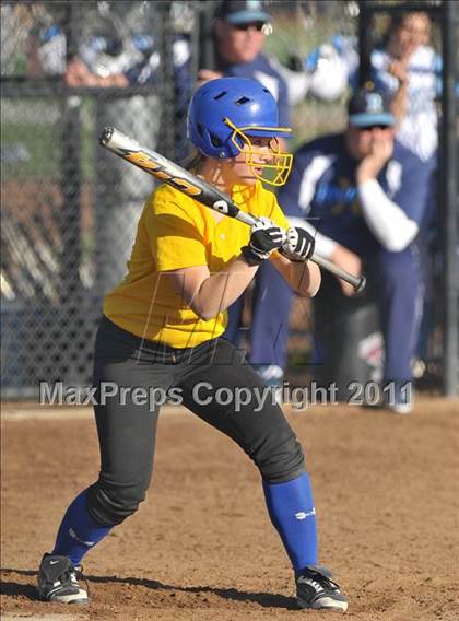 Thumbnail 2 in Reed vs. Del Campo (Victory Pre-Season T.O.C.) photogallery.
