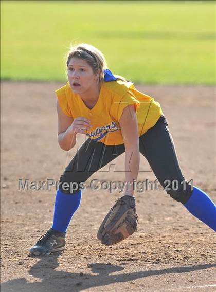 Thumbnail 2 in Reed vs. Del Campo (Victory Pre-Season T.O.C.) photogallery.