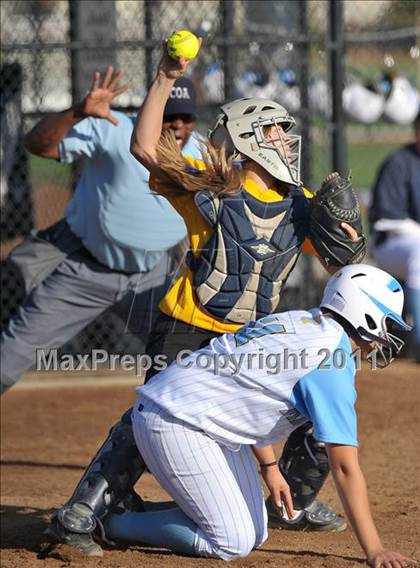 Thumbnail 3 in Reed vs. Del Campo (Victory Pre-Season T.O.C.) photogallery.