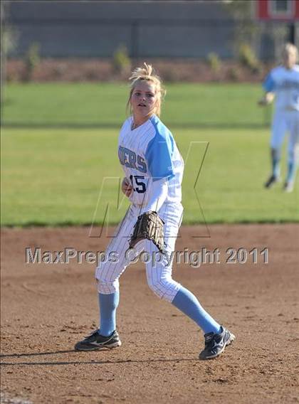 Thumbnail 1 in Reed vs. Del Campo (Victory Pre-Season T.O.C.) photogallery.