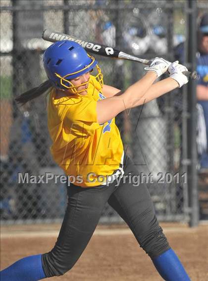 Thumbnail 1 in Reed vs. Del Campo (Victory Pre-Season T.O.C.) photogallery.