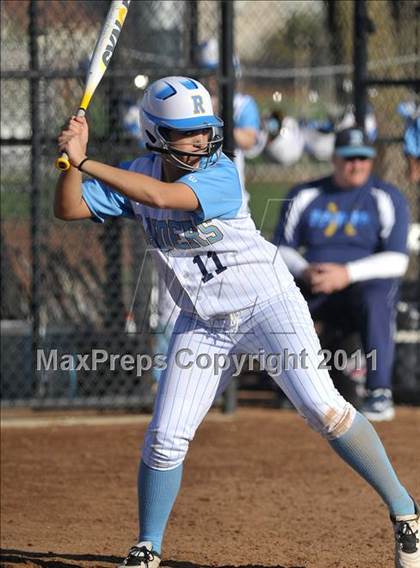 Thumbnail 2 in Reed vs. Del Campo (Victory Pre-Season T.O.C.) photogallery.