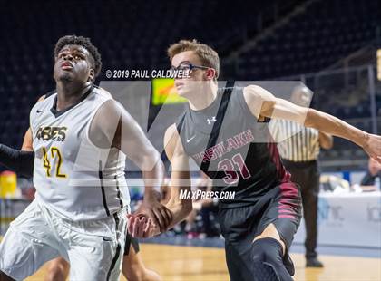 Thumbnail 3 in Eastlake vs. Lincoln (King's Showcase) photogallery.