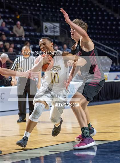 Thumbnail 3 in Eastlake vs. Lincoln (King's Showcase) photogallery.