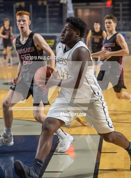 Thumbnail 1 in Eastlake vs. Lincoln (King's Showcase) photogallery.
