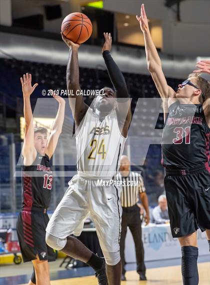Thumbnail 2 in Eastlake vs. Lincoln (King's Showcase) photogallery.