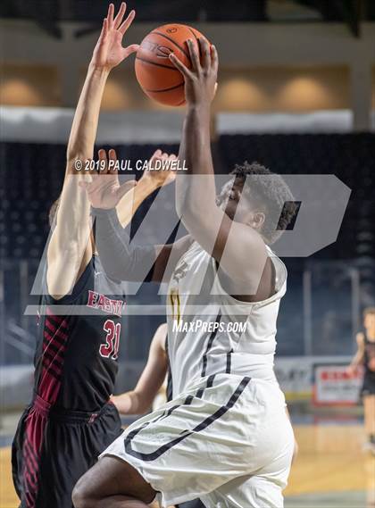 Thumbnail 3 in Eastlake vs. Lincoln (King's Showcase) photogallery.