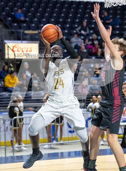 Thumbnail 1 in Eastlake vs. Lincoln (King's Showcase) photogallery.