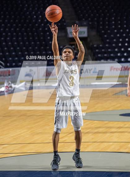Thumbnail 1 in Eastlake vs. Lincoln (King's Showcase) photogallery.