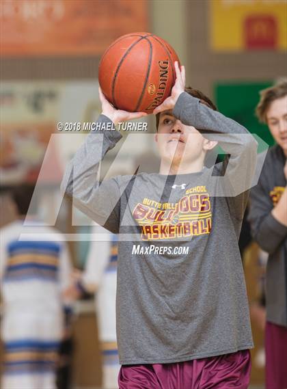 Thumbnail 1 in Butte Valley vs. Happy Camp (CIF D7 Northern Section Final) photogallery.