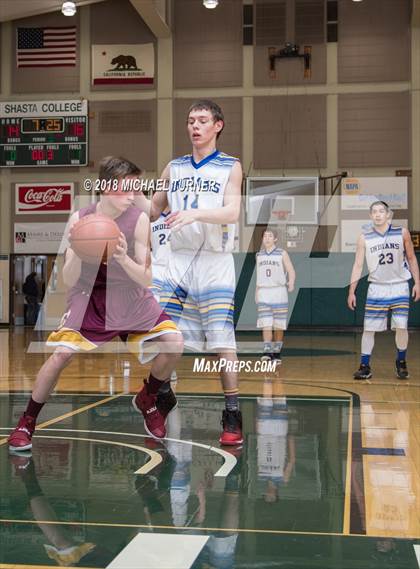 Thumbnail 1 in Butte Valley vs. Happy Camp (CIF D7 Northern Section Final) photogallery.