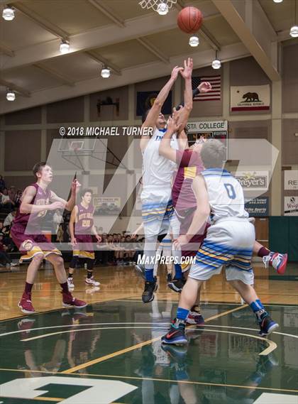 Thumbnail 3 in Butte Valley vs. Happy Camp (CIF D7 Northern Section Final) photogallery.