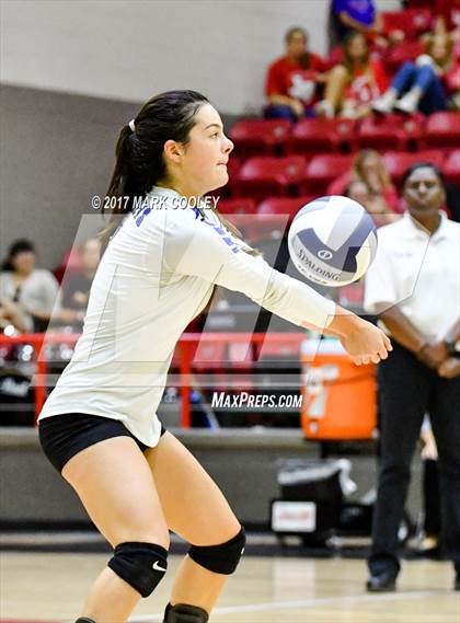 Thumbnail 1 in Robinson @ Lorena photogallery.