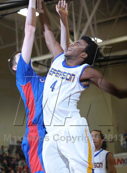 Thumbnail 1 in Jefferson vs. Churchill (Les Schwab Invitational) photogallery.