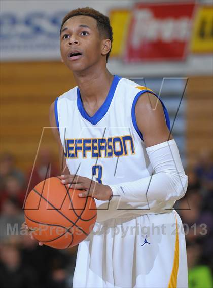 Thumbnail 3 in Jefferson vs. Churchill (Les Schwab Invitational) photogallery.