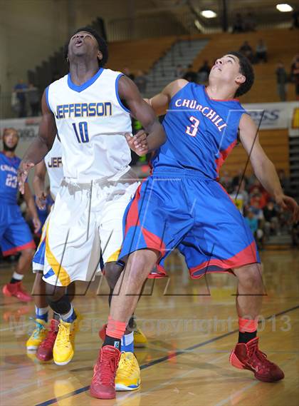 Thumbnail 3 in Jefferson vs. Churchill (Les Schwab Invitational) photogallery.
