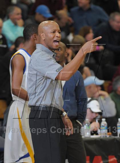 Thumbnail 2 in Jefferson vs. Churchill (Les Schwab Invitational) photogallery.