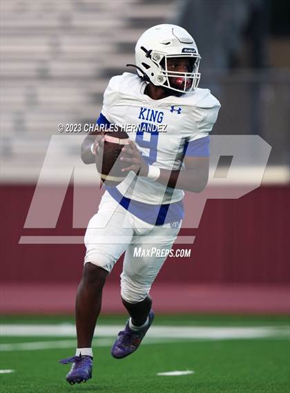 Thumbnail 3 in King @ A&M Consolidated (A Teams) photogallery.