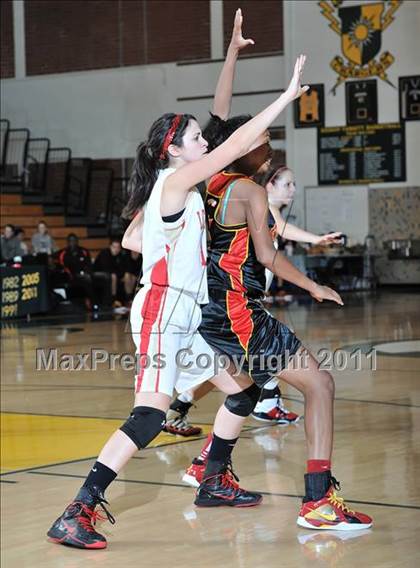 Thumbnail 2 in Orange Lutheran vs Etiwanda (OC Championships) photogallery.