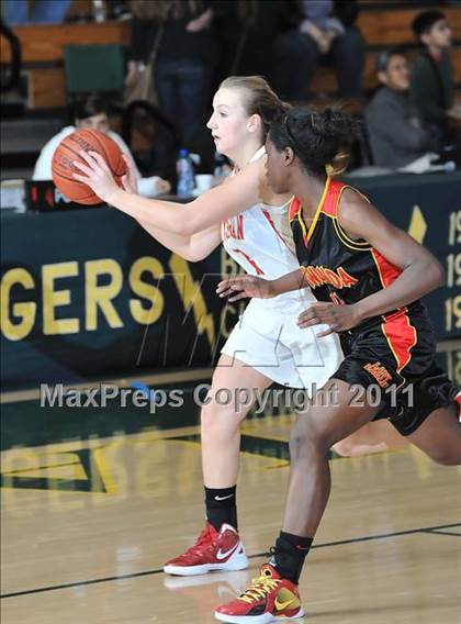 Thumbnail 2 in Orange Lutheran vs Etiwanda (OC Championships) photogallery.