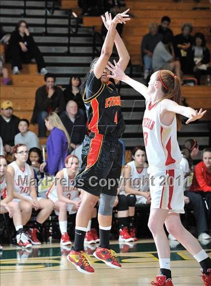 Thumbnail 2 in Orange Lutheran vs Etiwanda (OC Championships) photogallery.