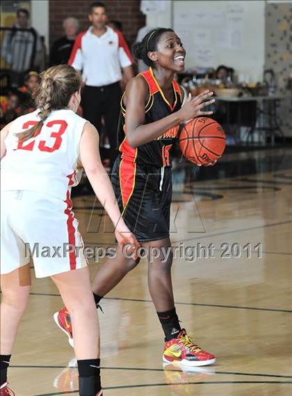 Thumbnail 2 in Orange Lutheran vs Etiwanda (OC Championships) photogallery.