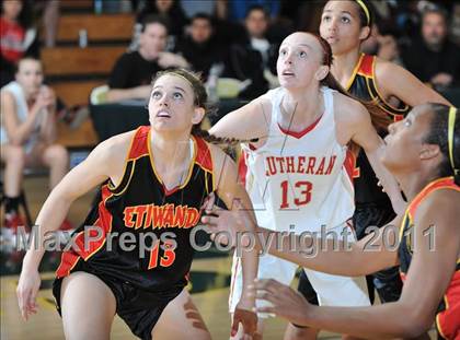 Thumbnail 2 in Orange Lutheran vs Etiwanda (OC Championships) photogallery.