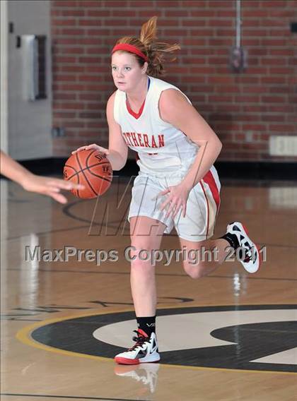 Thumbnail 3 in Orange Lutheran vs Etiwanda (OC Championships) photogallery.