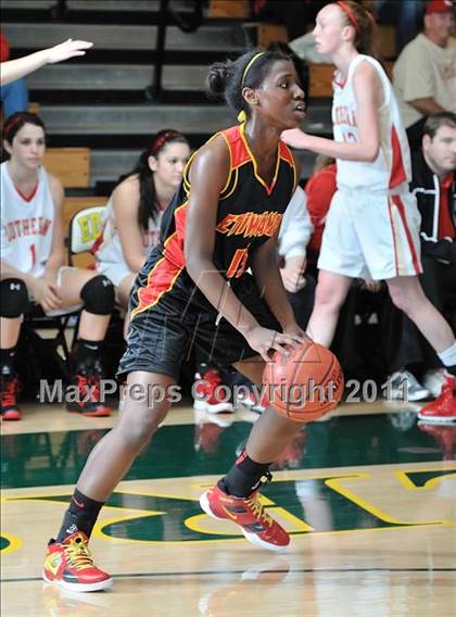 Thumbnail 2 in Orange Lutheran vs Etiwanda (OC Championships) photogallery.