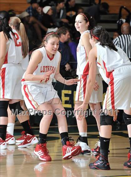 Thumbnail 3 in Orange Lutheran vs Etiwanda (OC Championships) photogallery.