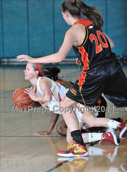 Thumbnail 1 in Orange Lutheran vs Etiwanda (OC Championships) photogallery.