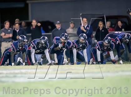 Thumbnail 1 in Aquinas vs Riverside (LHSAA Division III Regional Playoff)  photogallery.