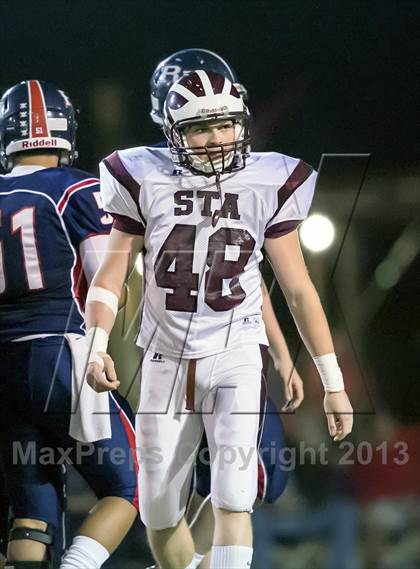 Thumbnail 2 in Aquinas vs Riverside (LHSAA Division III Regional Playoff)  photogallery.