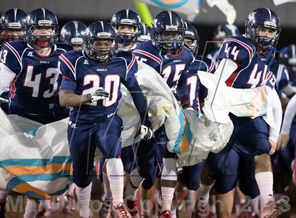 Thumbnail 3 in Aquinas vs Riverside (LHSAA Division III Regional Playoff)  photogallery.