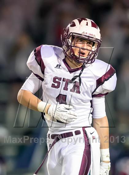 Thumbnail 3 in Aquinas vs Riverside (LHSAA Division III Regional Playoff)  photogallery.