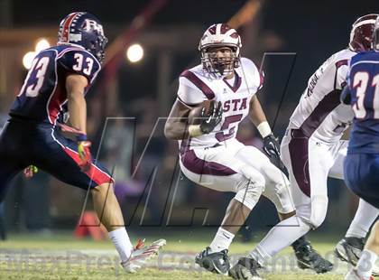 Thumbnail 2 in Aquinas vs Riverside (LHSAA Division III Regional Playoff)  photogallery.