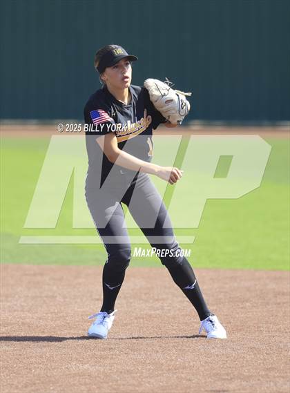 Thumbnail 1 in Quitman vs Malakoff photogallery.