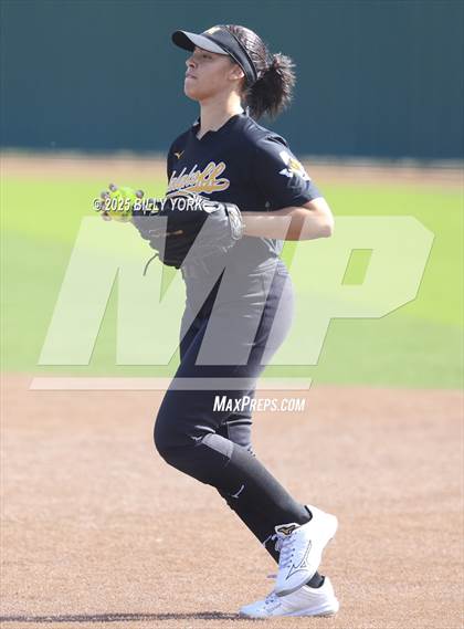 Thumbnail 1 in Quitman vs Malakoff photogallery.