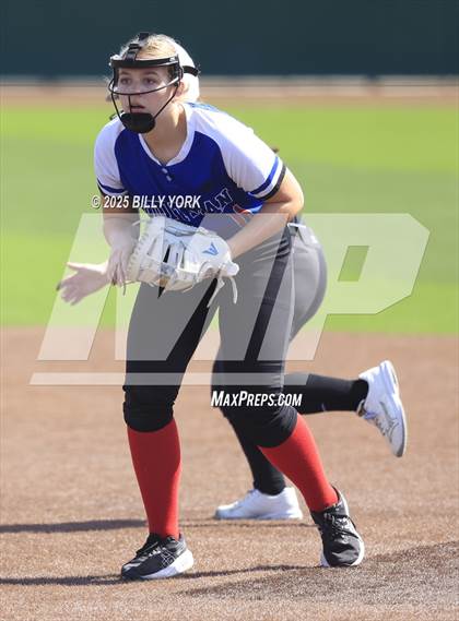 Thumbnail 1 in Quitman vs Malakoff photogallery.