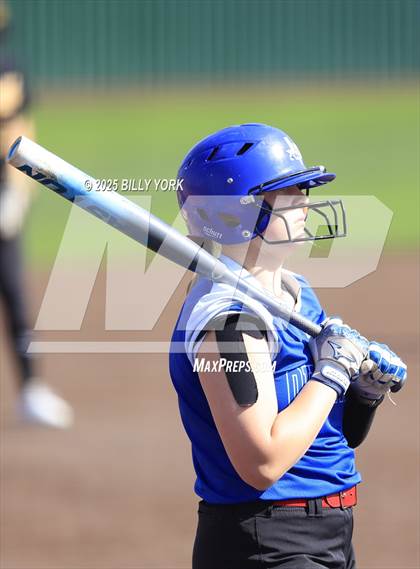 Thumbnail 3 in Quitman vs Malakoff photogallery.
