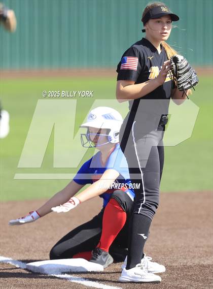 Thumbnail 1 in Quitman vs Malakoff photogallery.