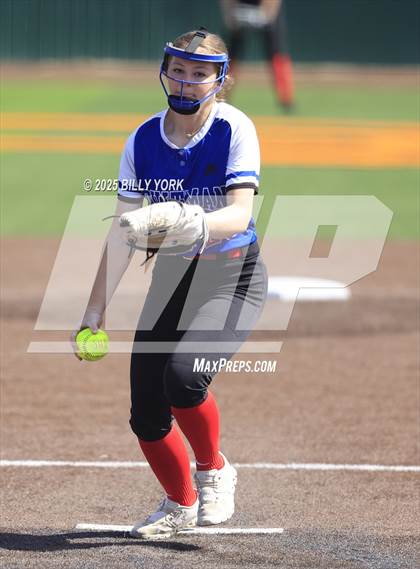 Thumbnail 1 in Quitman vs Malakoff photogallery.