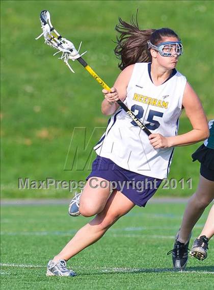 Thumbnail 2 in Dartmouth vs. Needham (MIAA Division 1 South 1st Round) photogallery.